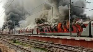 भारतीय रेलवे और साम्यवादी लेखक