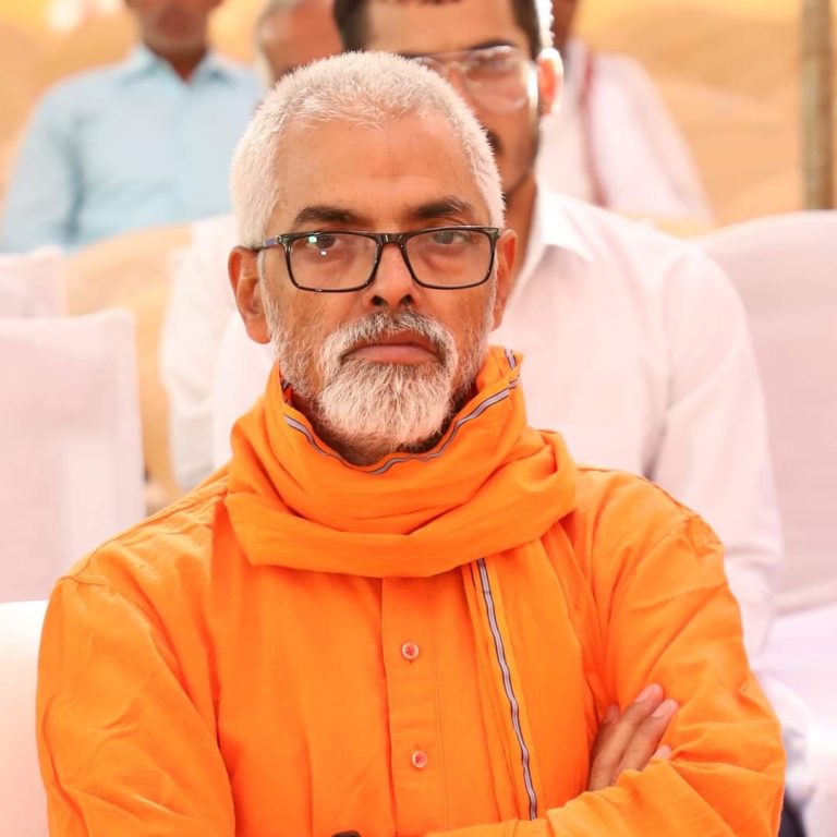 मेरी यह घोषणा सुने सकल संसार