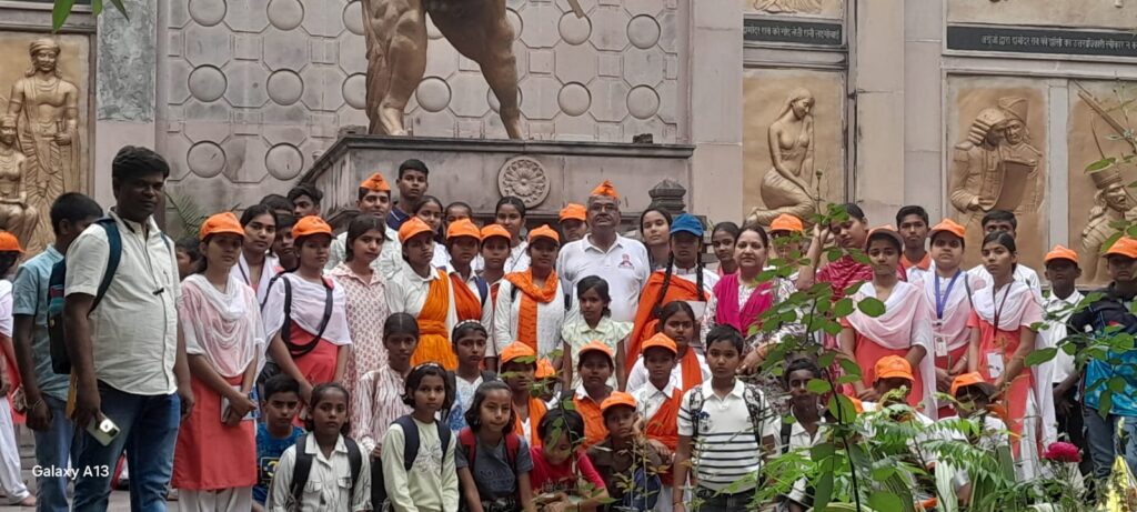 praanteey aary veer dal shaikshanik yaatra 2026 : vaaraanasee 2026