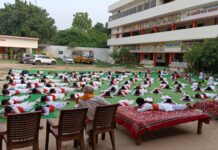 वैदिक युवा चरित्र निर्माण शिविर में उत्साहपूर्वक मनाया गया अंतर्राष्ट्रीय योग दिवस